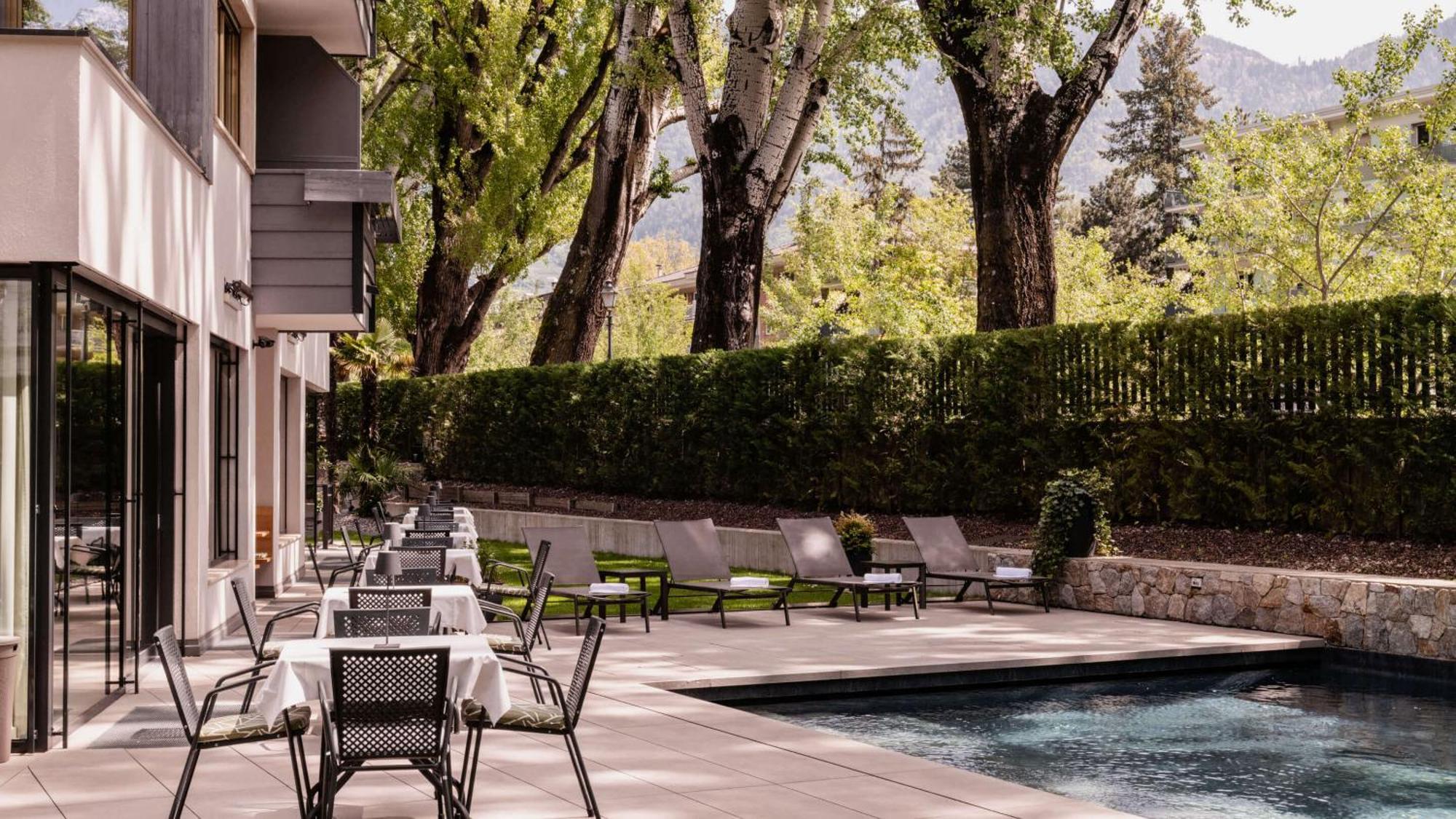 Flora & Hotel Merano