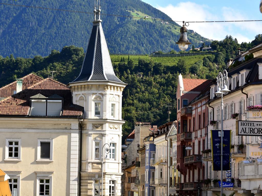 Flora & Merano